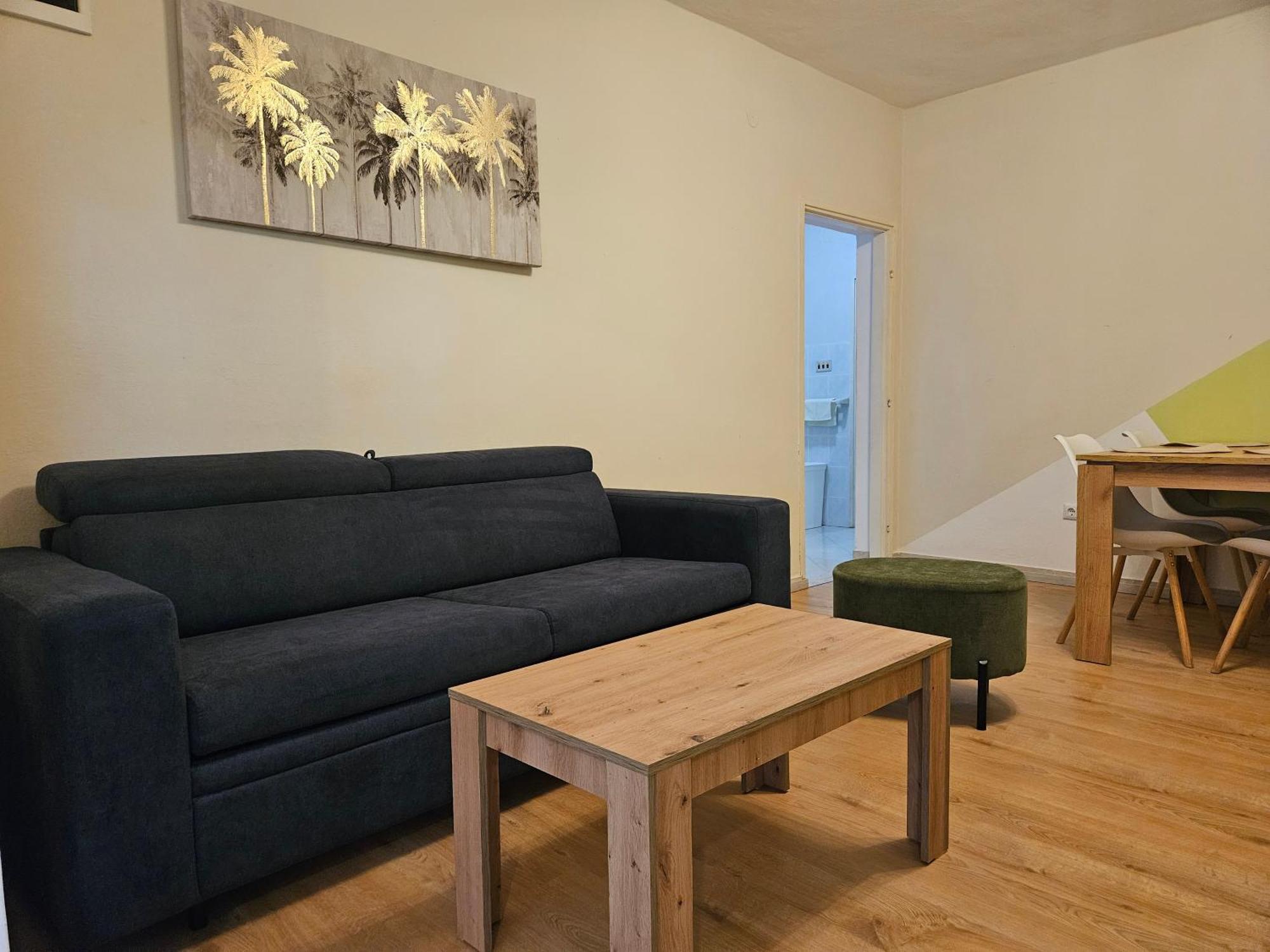 Apartmani Ljuba Rogoznica  Luaran gambar